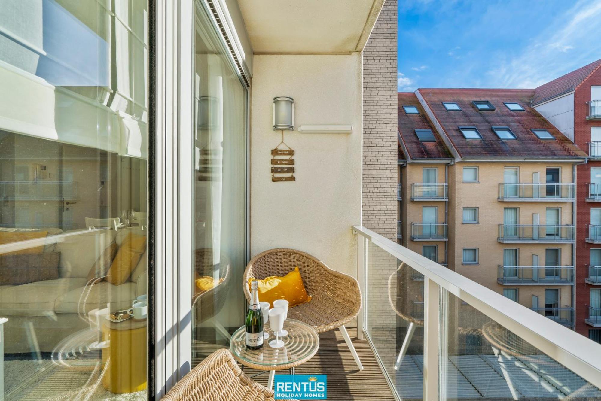 Sea Heaven - Apartment For 4 Persons With Garage Nieuwpoort Ngoại thất bức ảnh